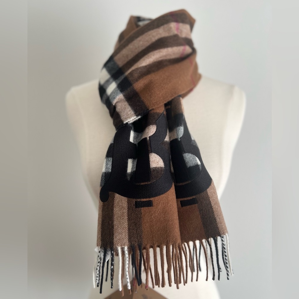 Burberry Embroidered Rabbit Check Cashmere Scarf